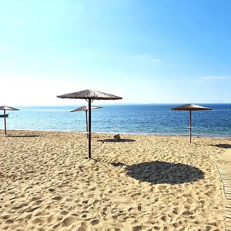 Family House In Gerakini * Kalyves Polygyrou