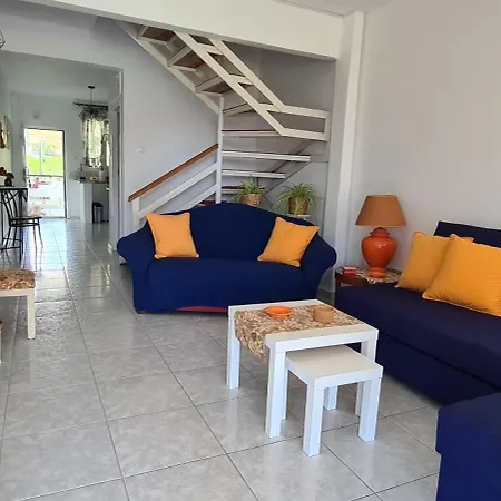 Family House In Gerakini Kalyves Polygyrou