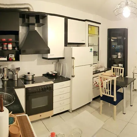 Family House In Gerakini * Kalyves Polygyrou