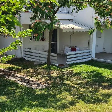 Family House In Gerakini * Kalyves Polygyrou