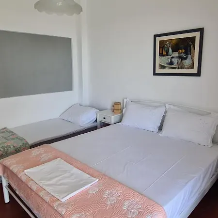 Holiday home Family House In Gerakini *