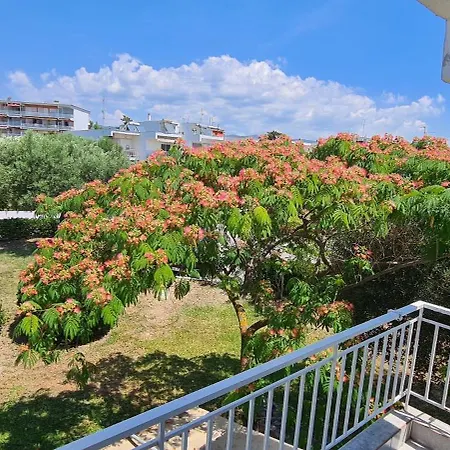 Family House In Gerakini Hébergement de vacances Kalyves Polygyrou