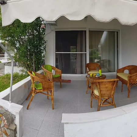 Family House In Gerakini *