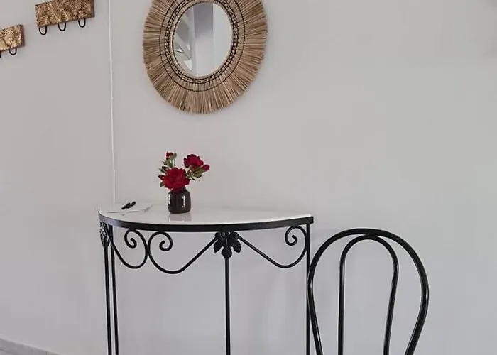 Family House In Gerakini Kalyves Polygyrou