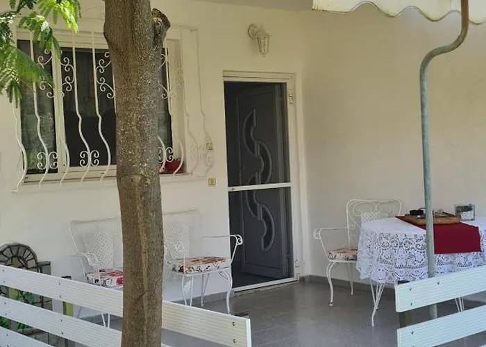 Family House In Gerakini 度假居 Kalyves Polygyrou