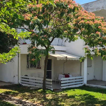 Vakantiehuis Family House In Gerakini