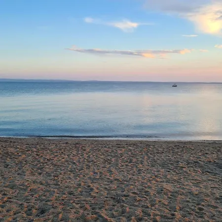 Vakantiehuis Family House In Gerakini *