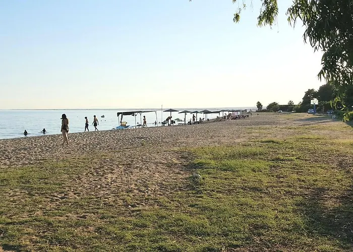 Nyaraló Family House In Gerakini